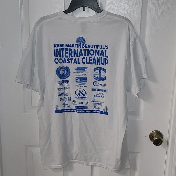 Gildan Unisex White Short Sleeve Tshirt Blue Martin County Coastal Florida XL - Picture 2 of 9